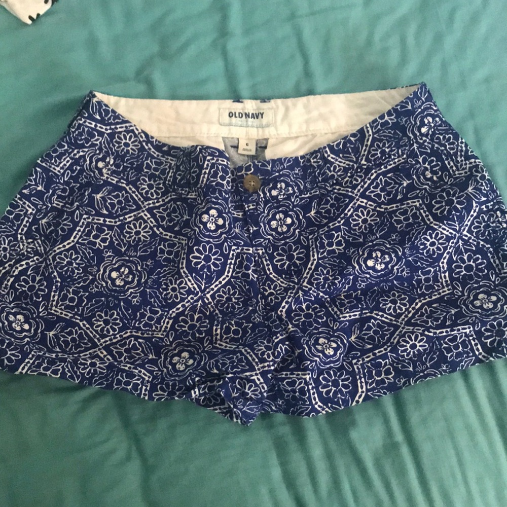 Old navy shorts